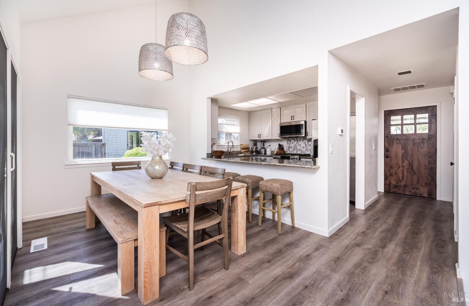 1913 Hopper Way Yountville CA 94599