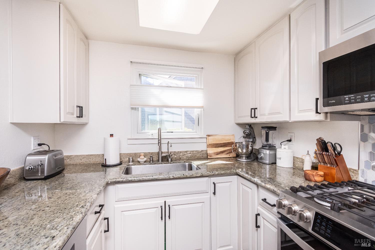 1913 Hopper Way Yountville CA 94599