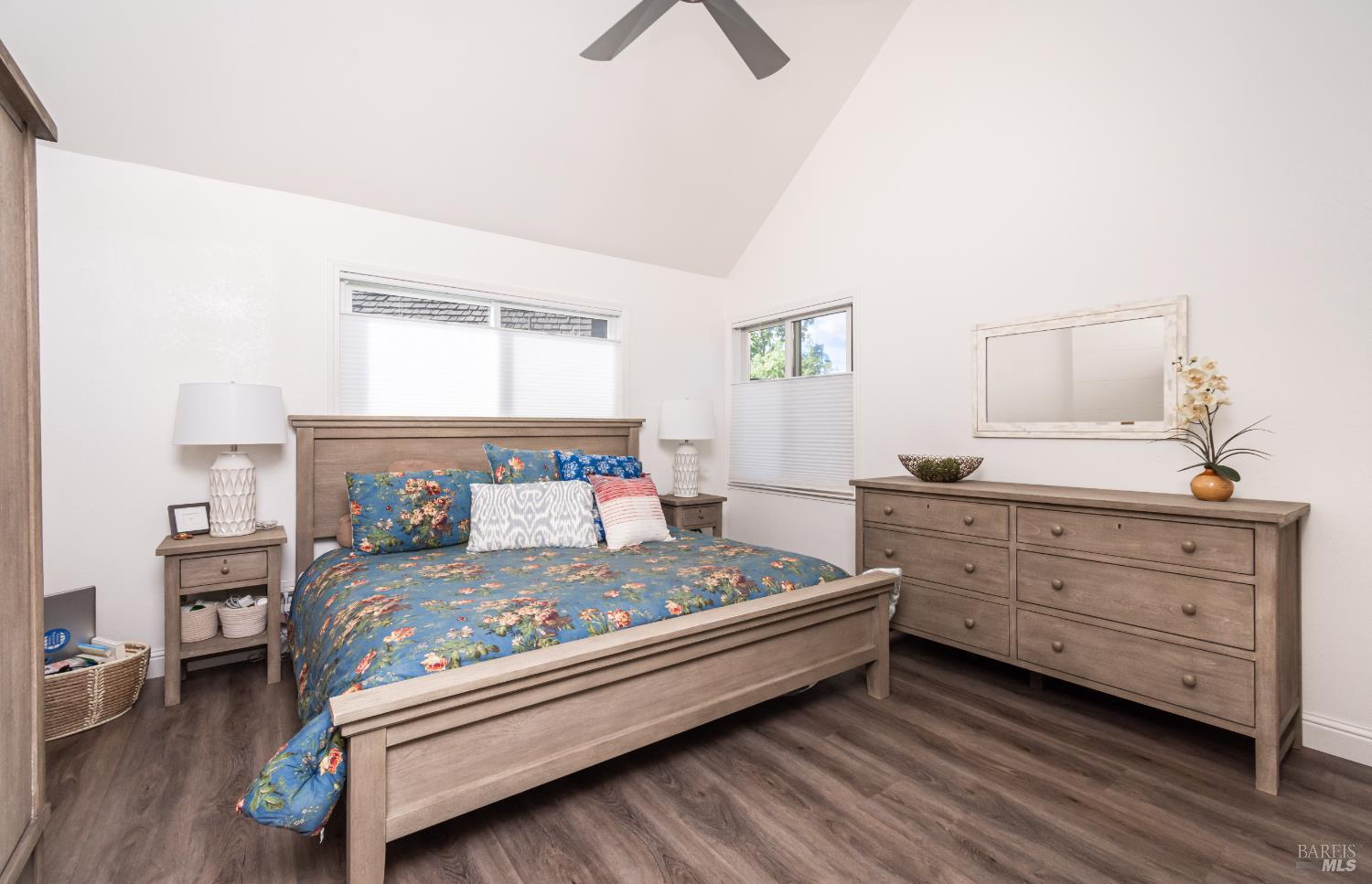 1913 Hopper Way Yountville CA 94599