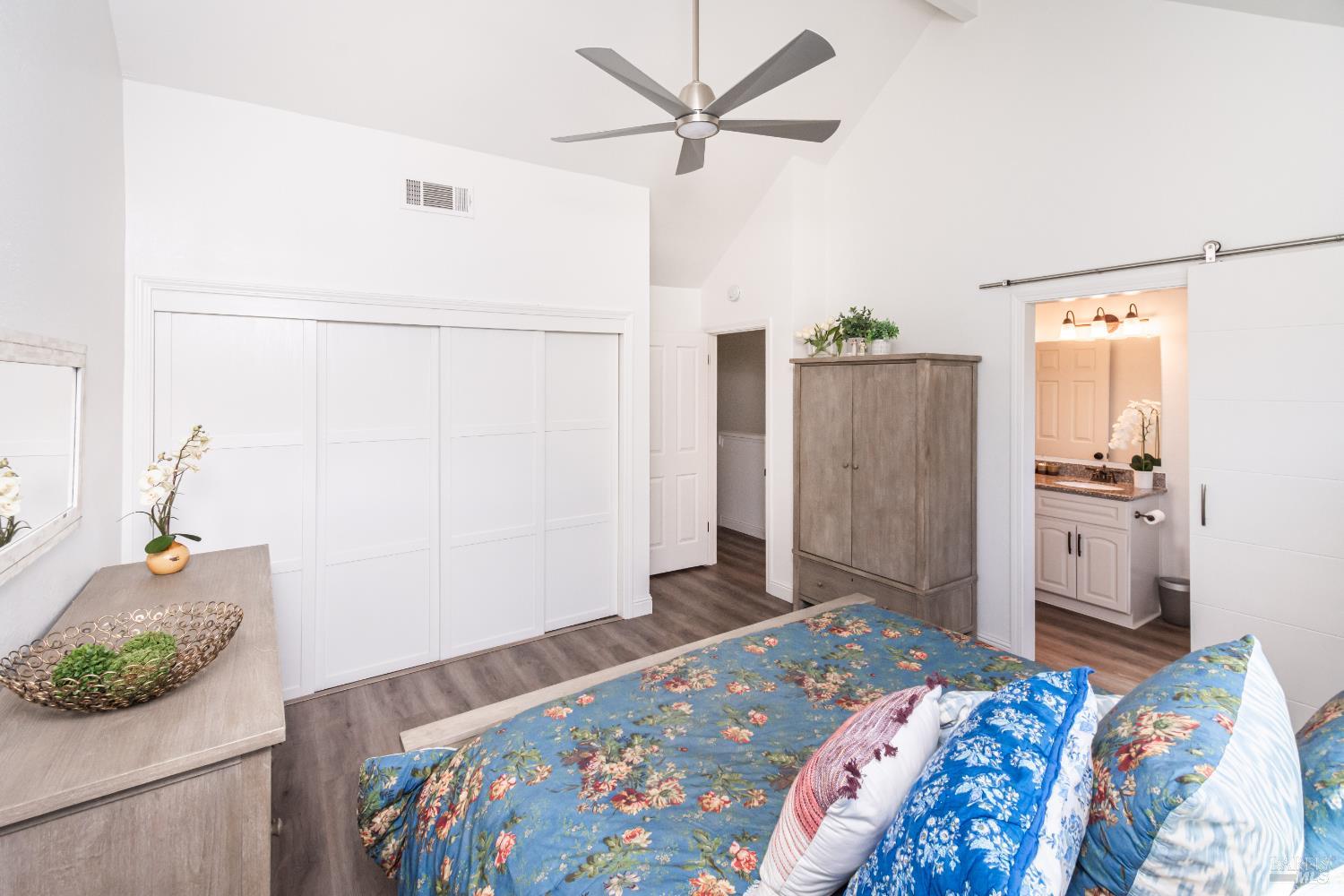 1913 Hopper Way Yountville CA 94599