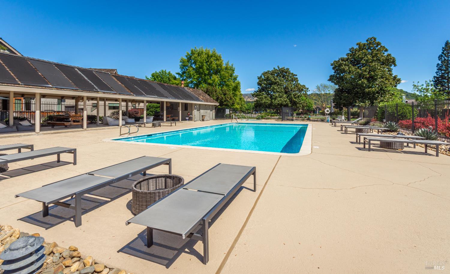 1913 Hopper Way Yountville CA 94599
