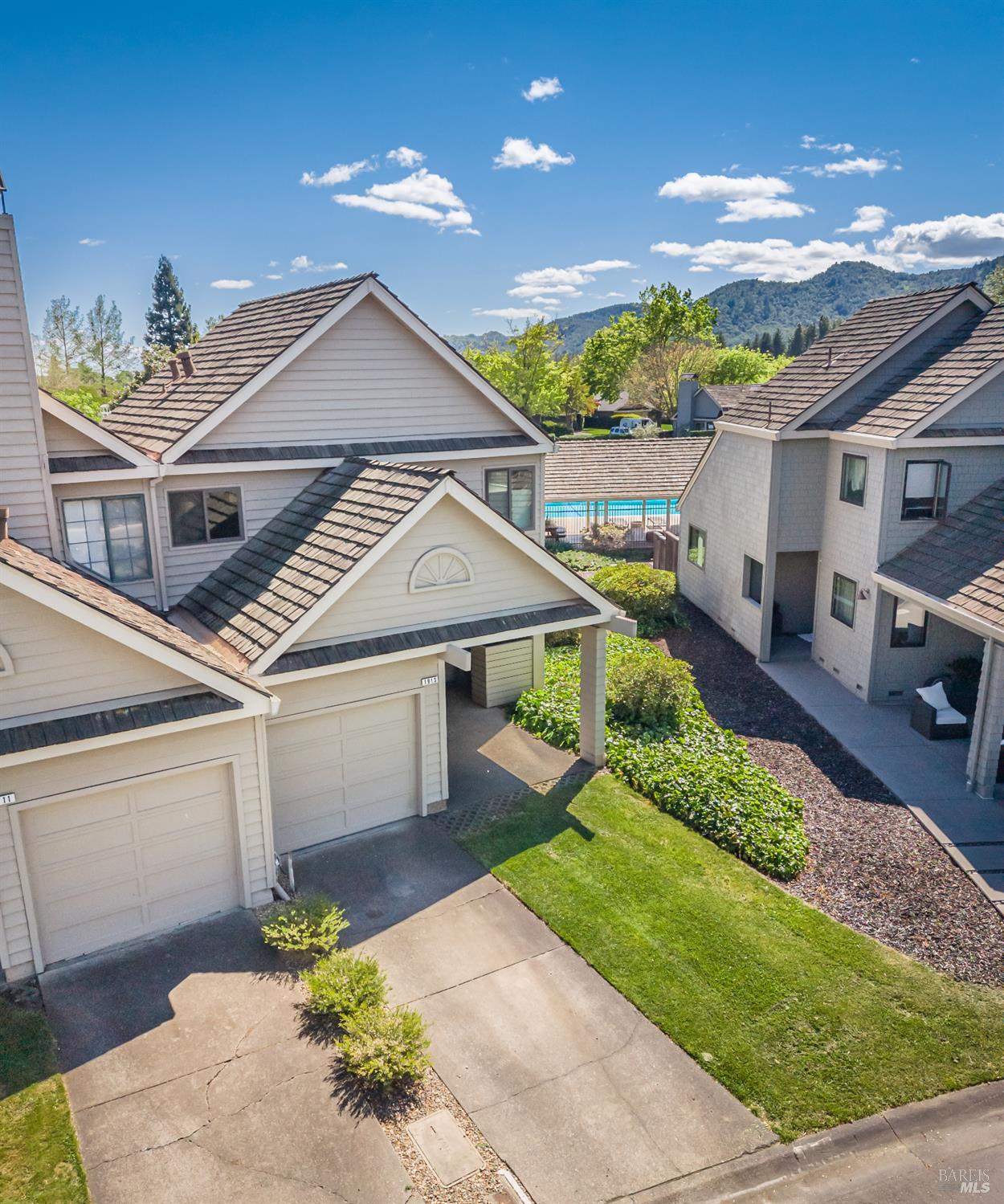 1913 Hopper Way Yountville CA 94599