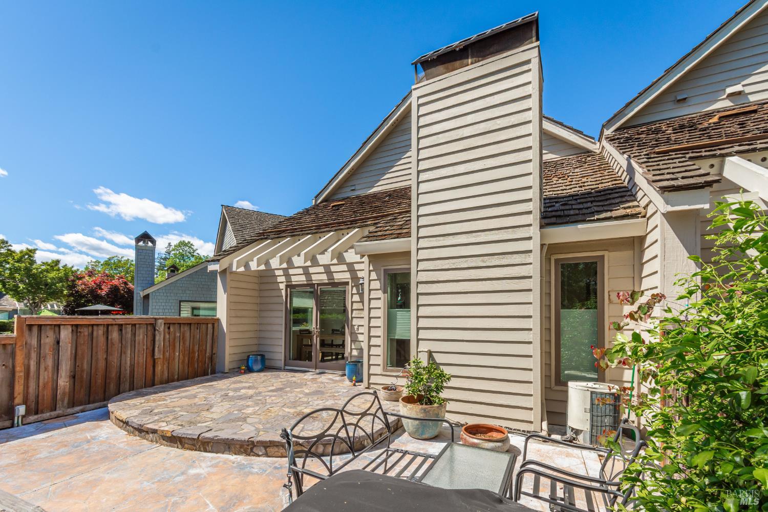 1913 Hopper Way Yountville CA 94599