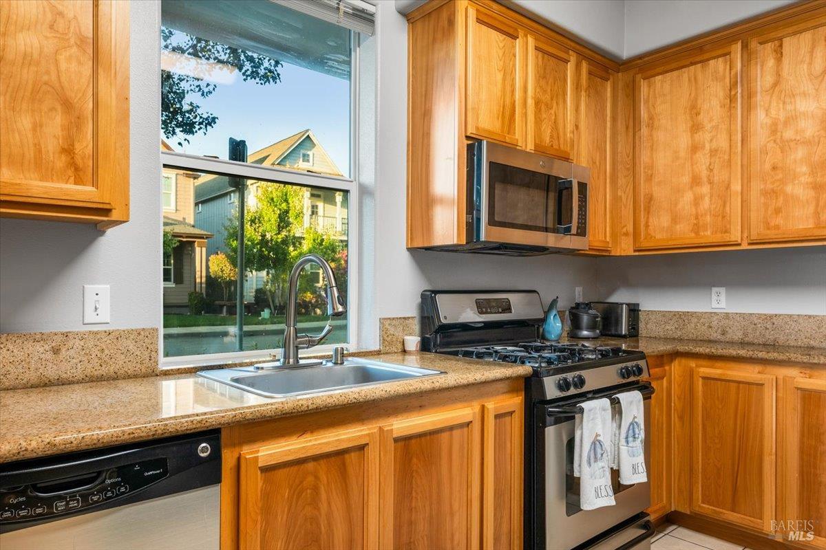 950 Campoy Street Santa Rosa CA 95407