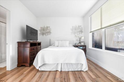 950 Campoy Street Santa Rosa CA 95407