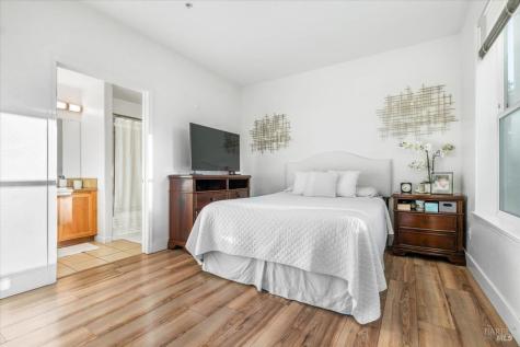 950 Campoy Street Santa Rosa CA 95407