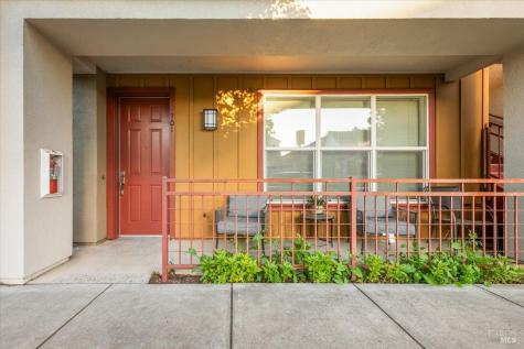 950 Campoy Street Santa Rosa CA 95407