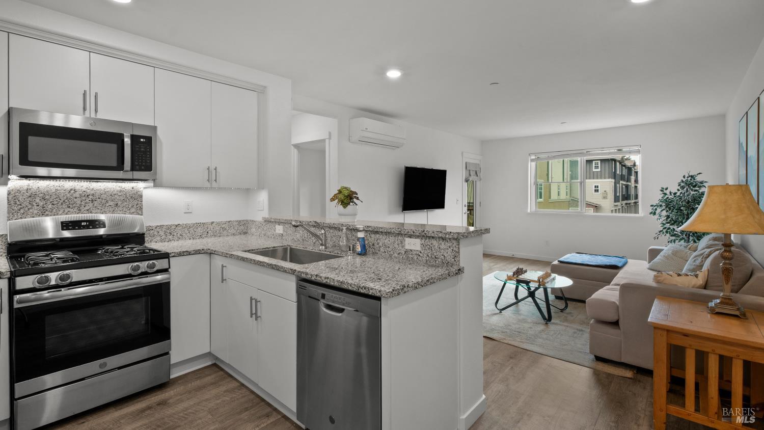 1406 Mauro Pietro Drive Petaluma CA 94954