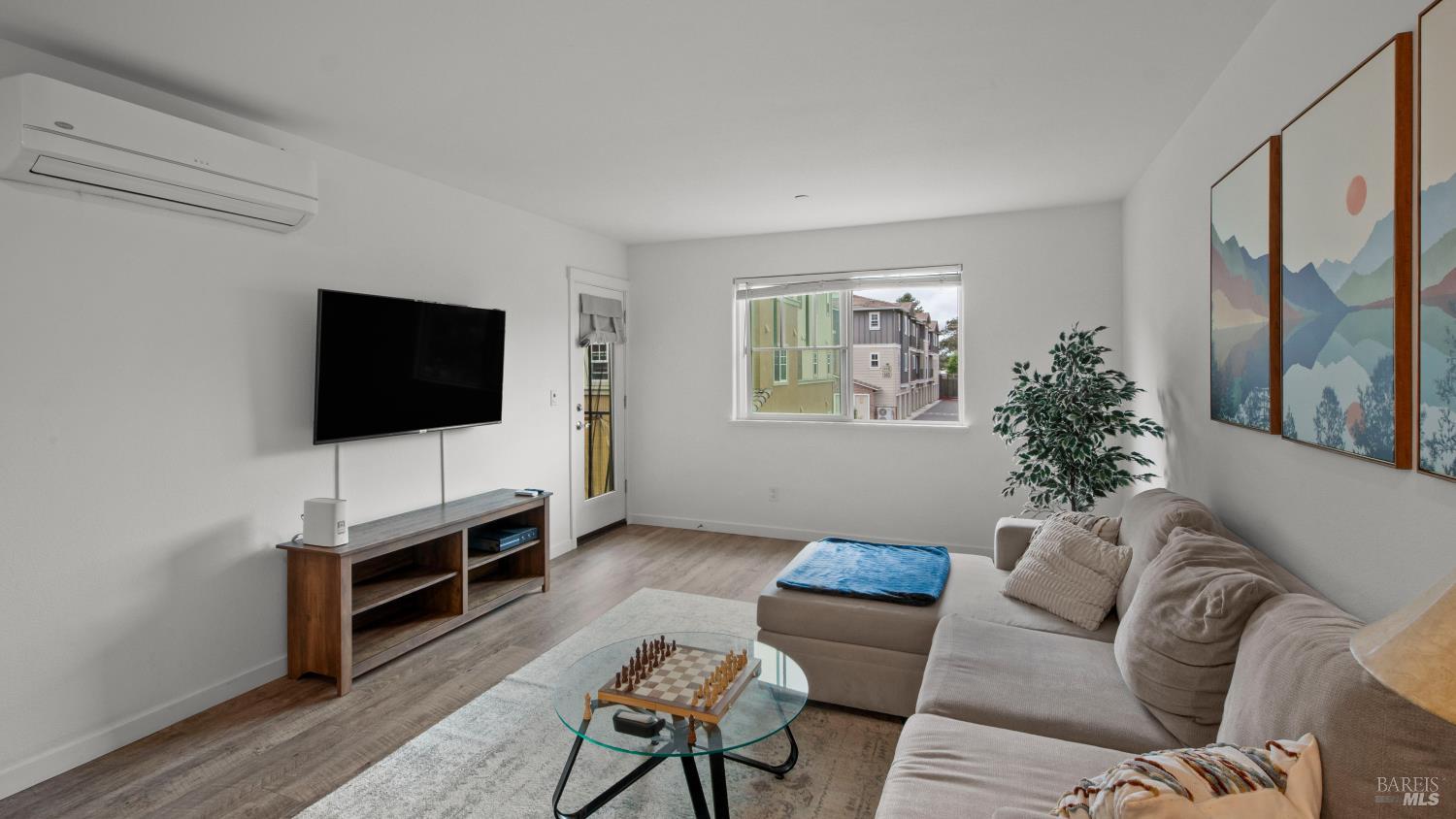 1406 Mauro Pietro Drive Petaluma CA 94954