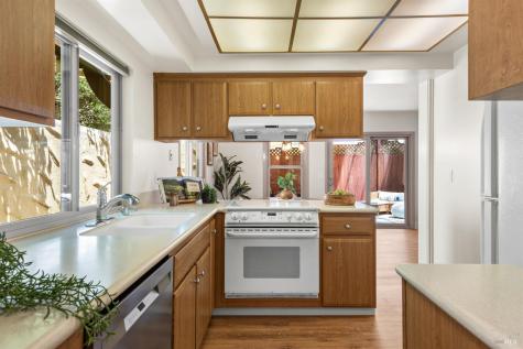 806 Shady Oak Drive Santa Rosa CA 95404