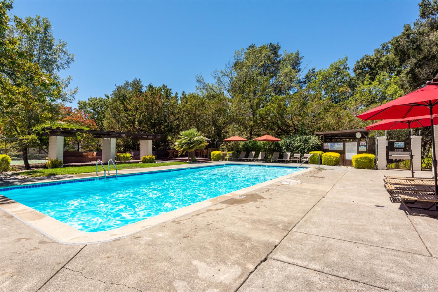 806 Shady Oak Drive Santa Rosa CA 95404