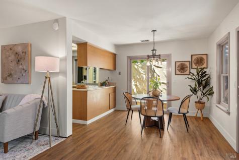 806 Shady Oak Drive Santa Rosa CA 95404