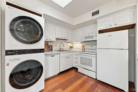 2 Ash Avenue Kentfield CA 94904