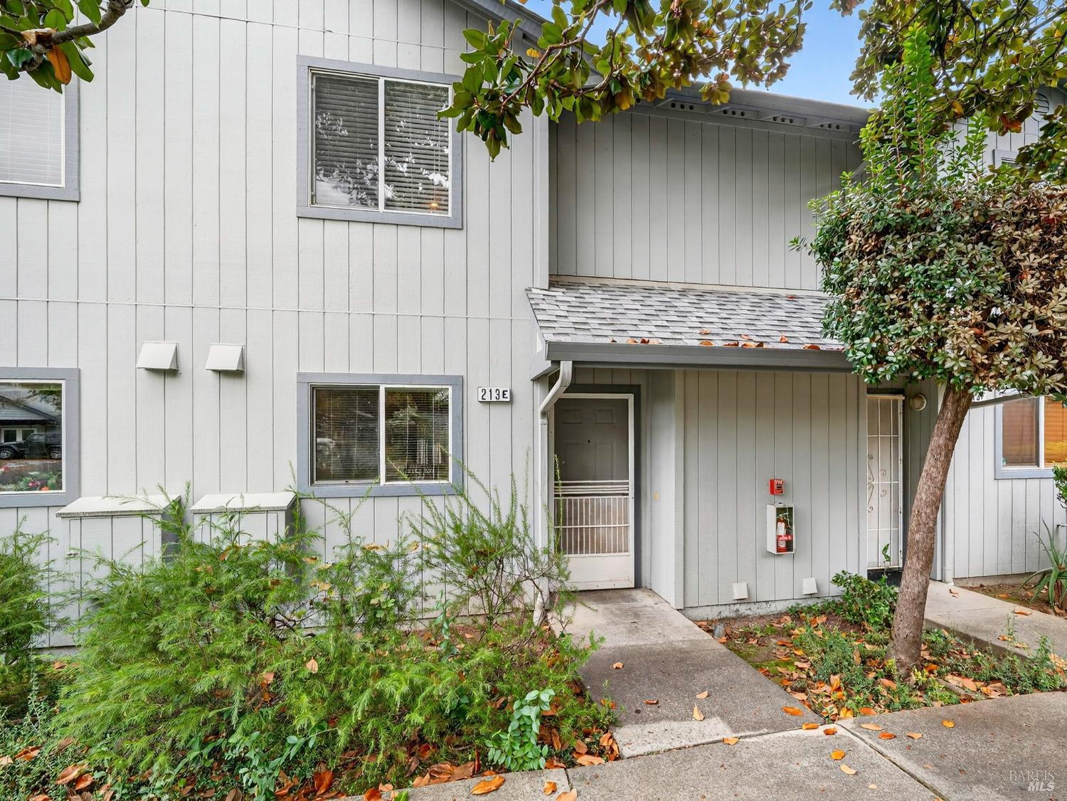 213 Elbridge Avenue Cloverdale CA 95425