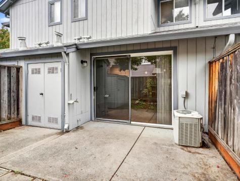 213 Elbridge Avenue Cloverdale CA 95425