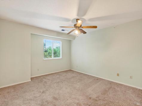 213 Elbridge Avenue Cloverdale CA 95425