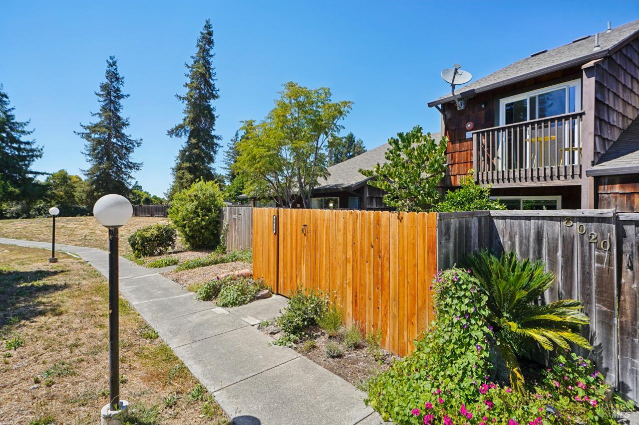 8016 Sunflower Drive Cotati CA 94931