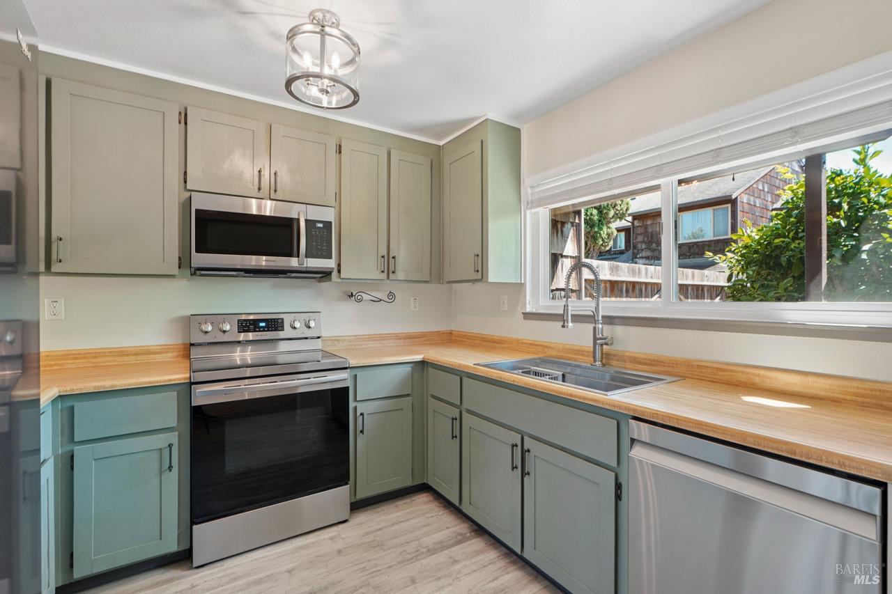 8016 Sunflower Drive Cotati CA 94931
