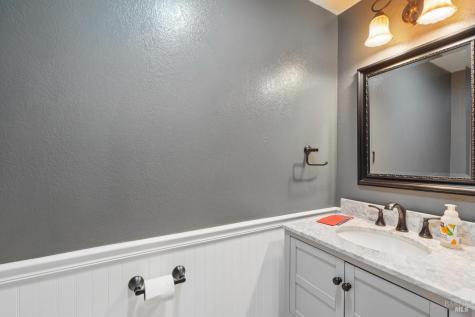 8016 Sunflower Drive Cotati CA 94931