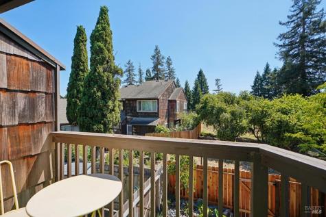 8016 Sunflower Drive Cotati CA 94931