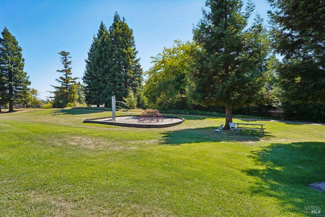 8016 Sunflower Drive Cotati CA 94931