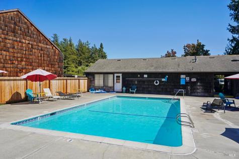 8016 Sunflower Drive Cotati CA 94931