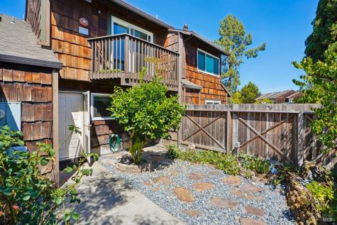 8016 Sunflower Drive Cotati CA 94931
