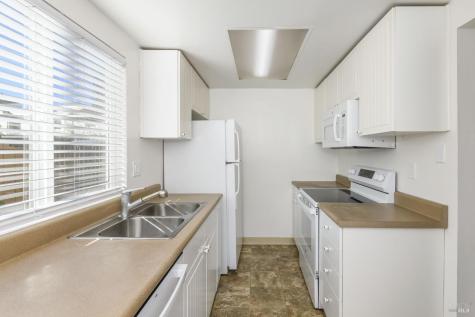 19 Manchester Court Novato CA 94947