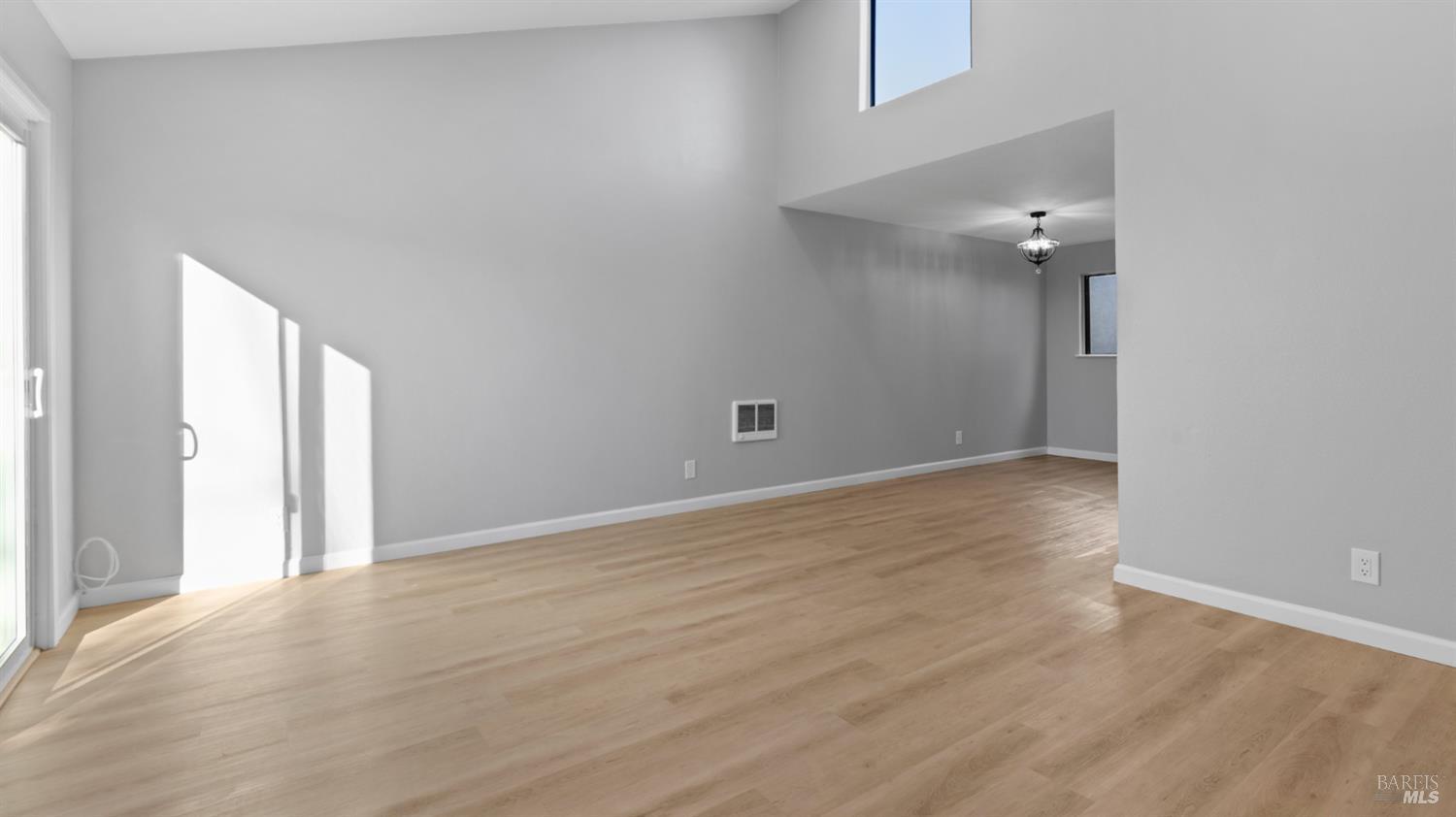 155 White Pine Drive Vallejo CA 94591