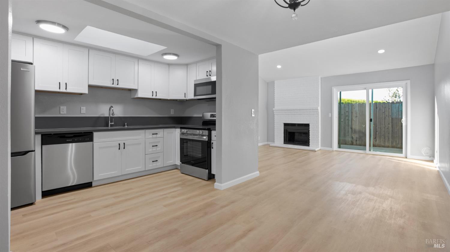 155 White Pine Drive Vallejo CA 94591
