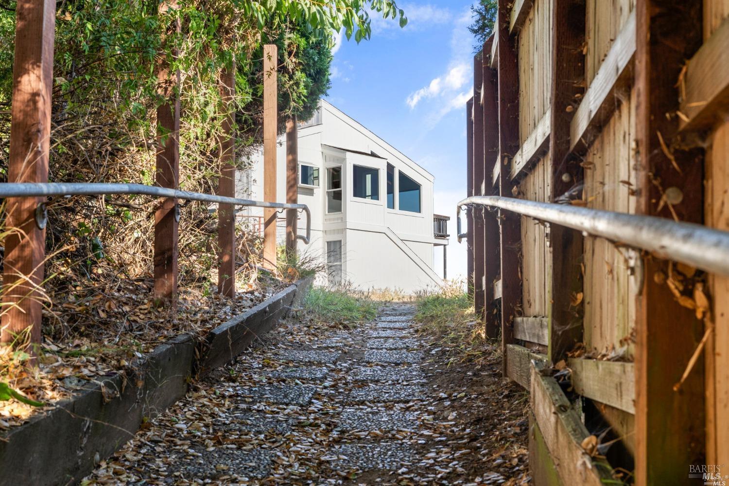 198 Cazneau Avenue Sausalito CA 94965