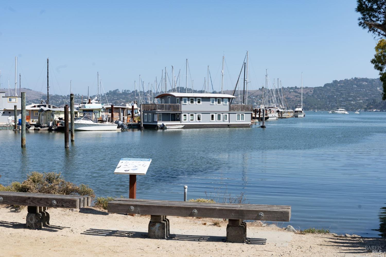 198 Cazneau Avenue Sausalito CA 94965