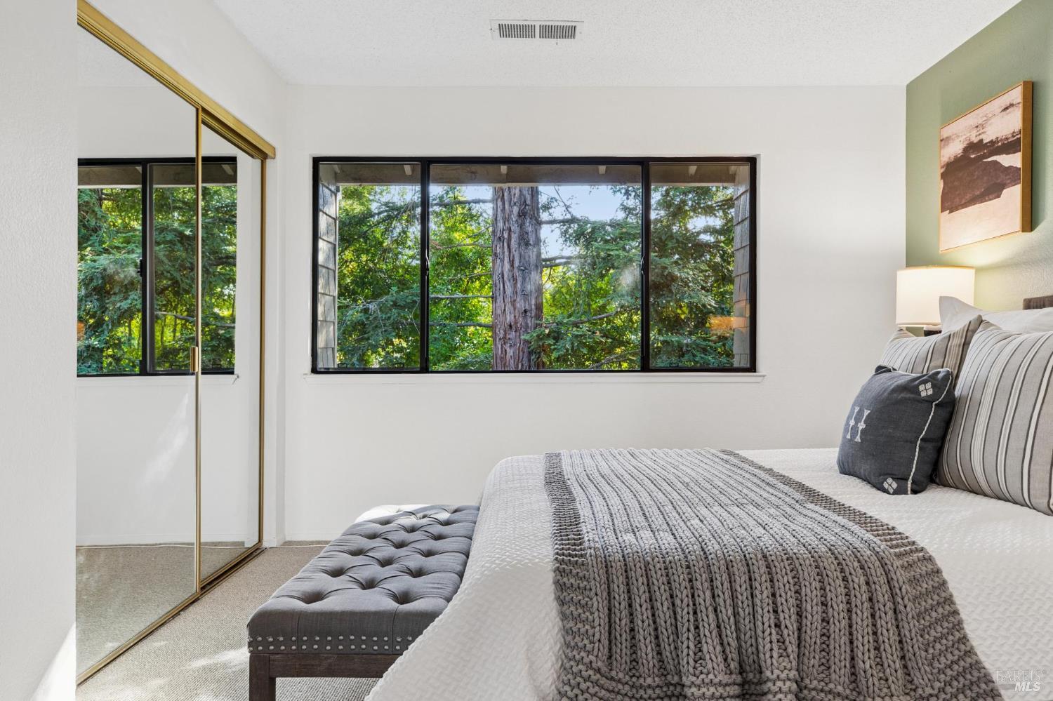 781 W Spain Street Sonoma CA 95476