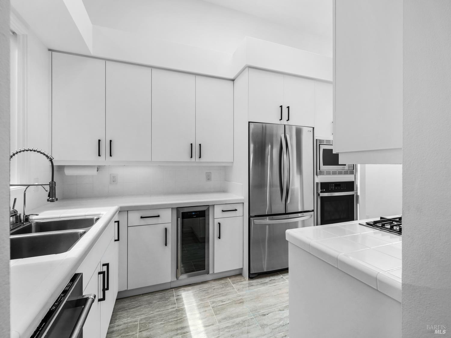 34 Lagoon Vista Tiburon CA 94920