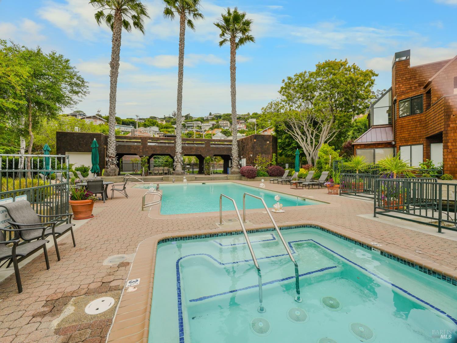 34 Lagoon Vista Tiburon CA 94920