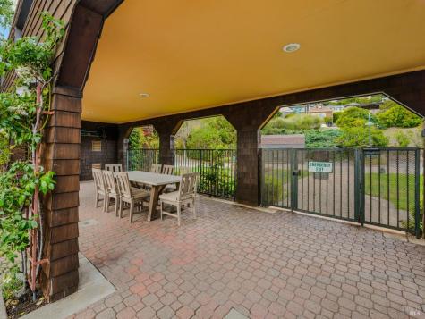 34 Lagoon Vista Tiburon CA 94920