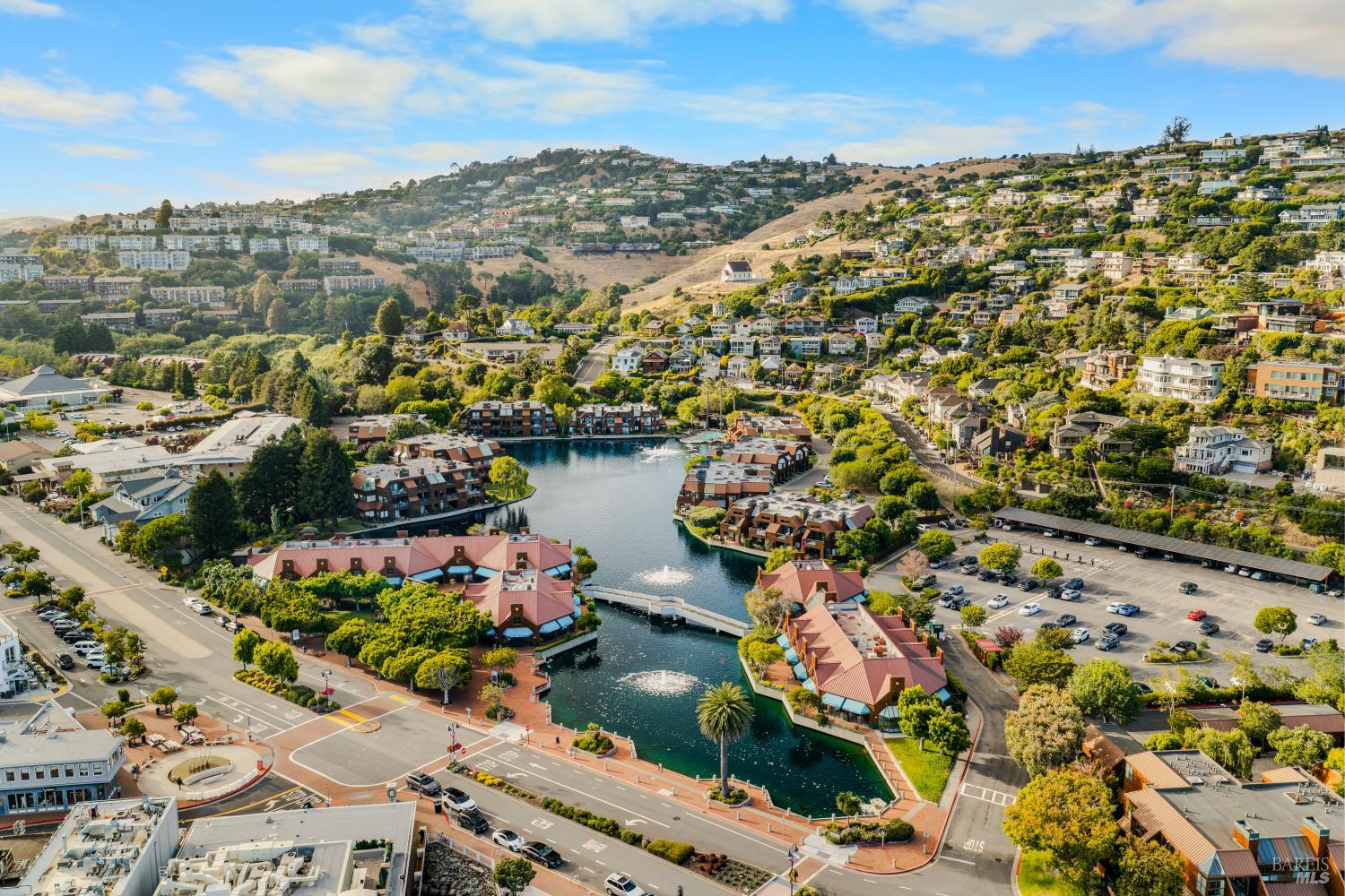 34 Lagoon Vista Tiburon CA 94920