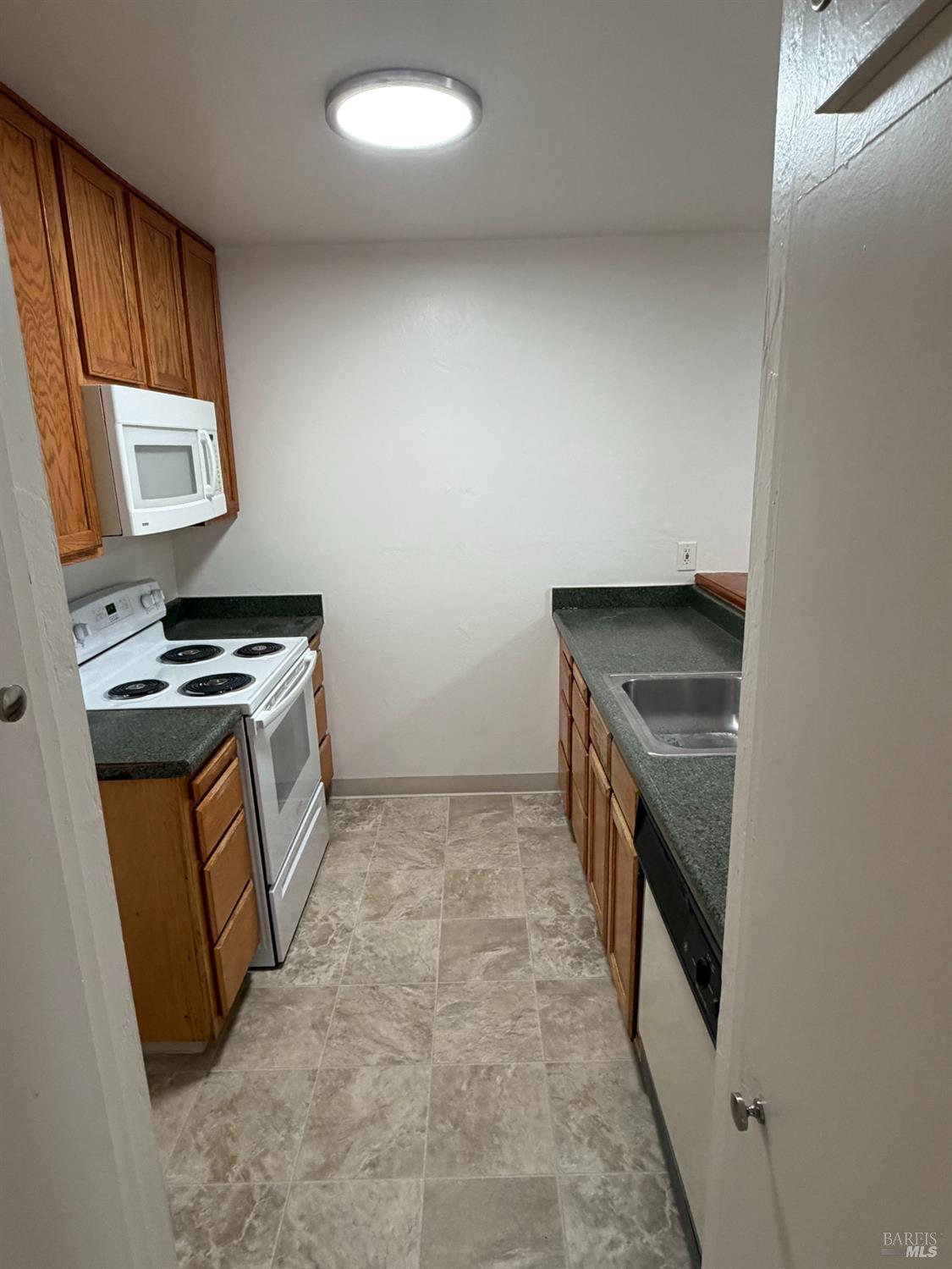 86 Villa Circle Fairfield CA 94533