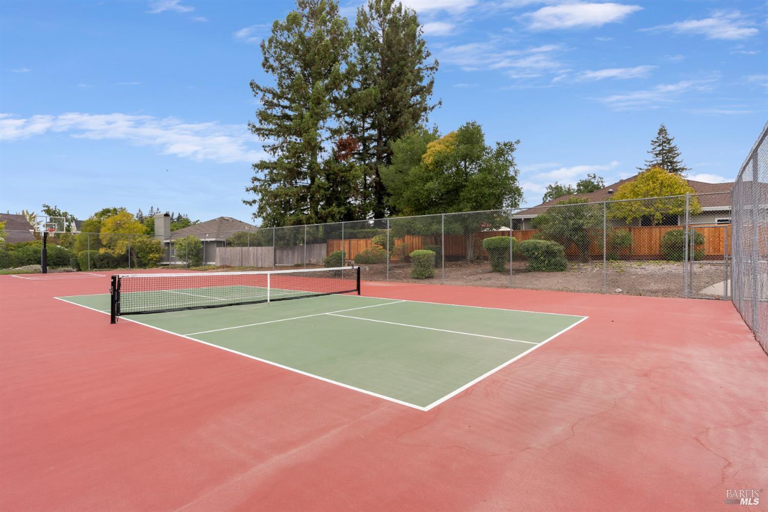 1812 Arroyo Sierra Circle Santa Rosa CA 95405