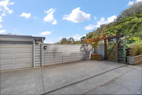 94 Marion Avenue Sausalito CA 94965