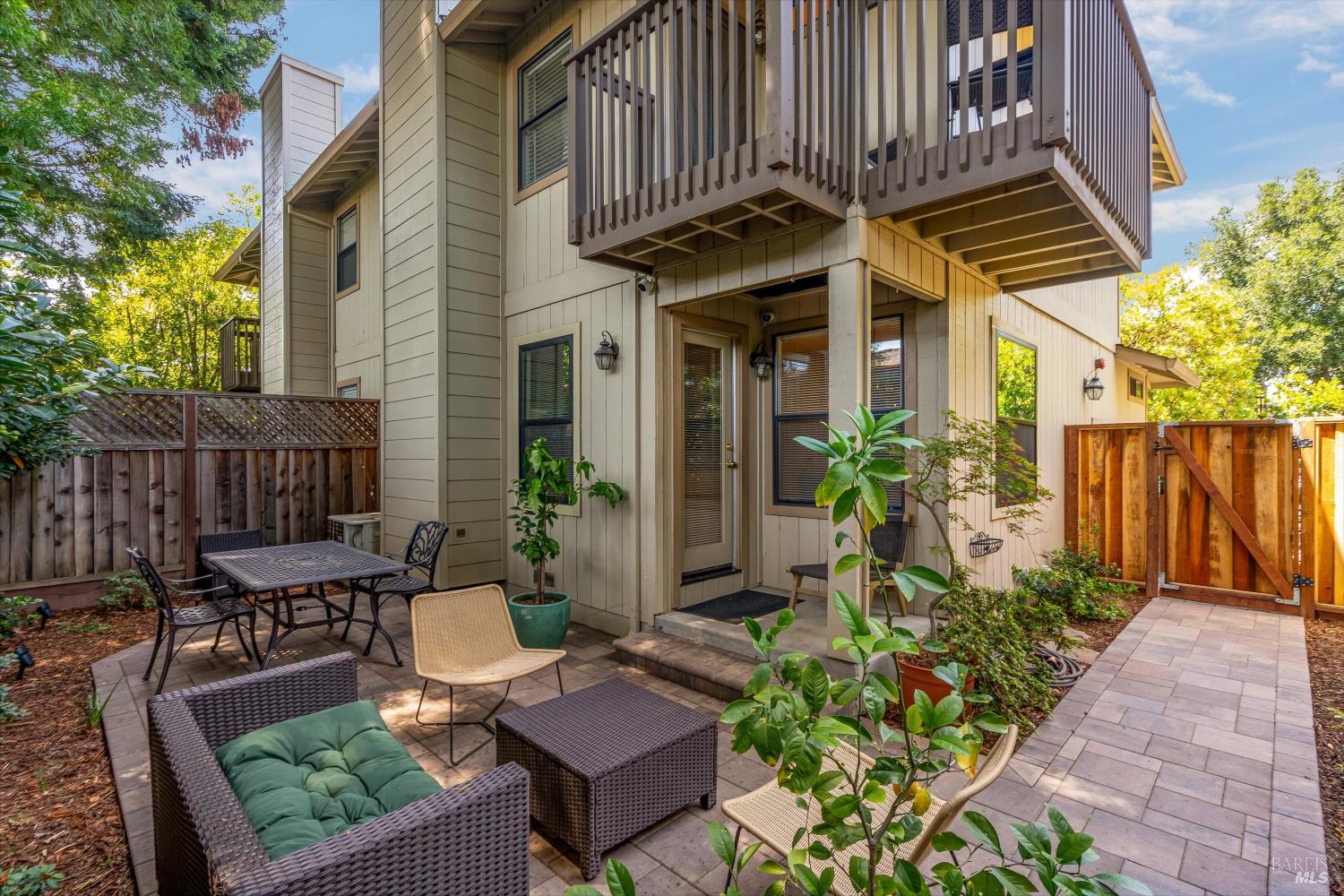 3204 Villa Lane Napa CA 94558
