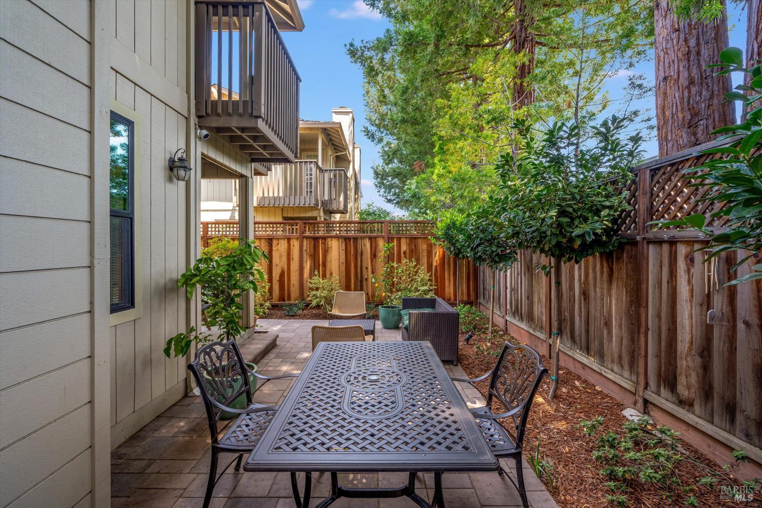 3204 Villa Lane Napa CA 94558