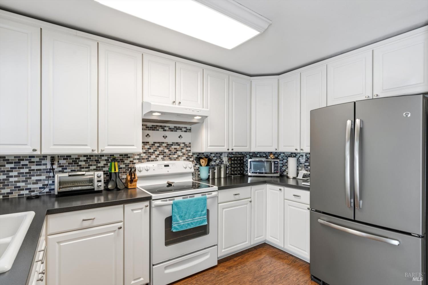 2791 Mcbride Lane Santa Rosa CA 95403