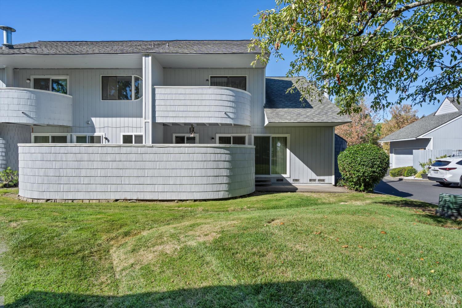 2791 Mcbride Lane Santa Rosa CA 95403