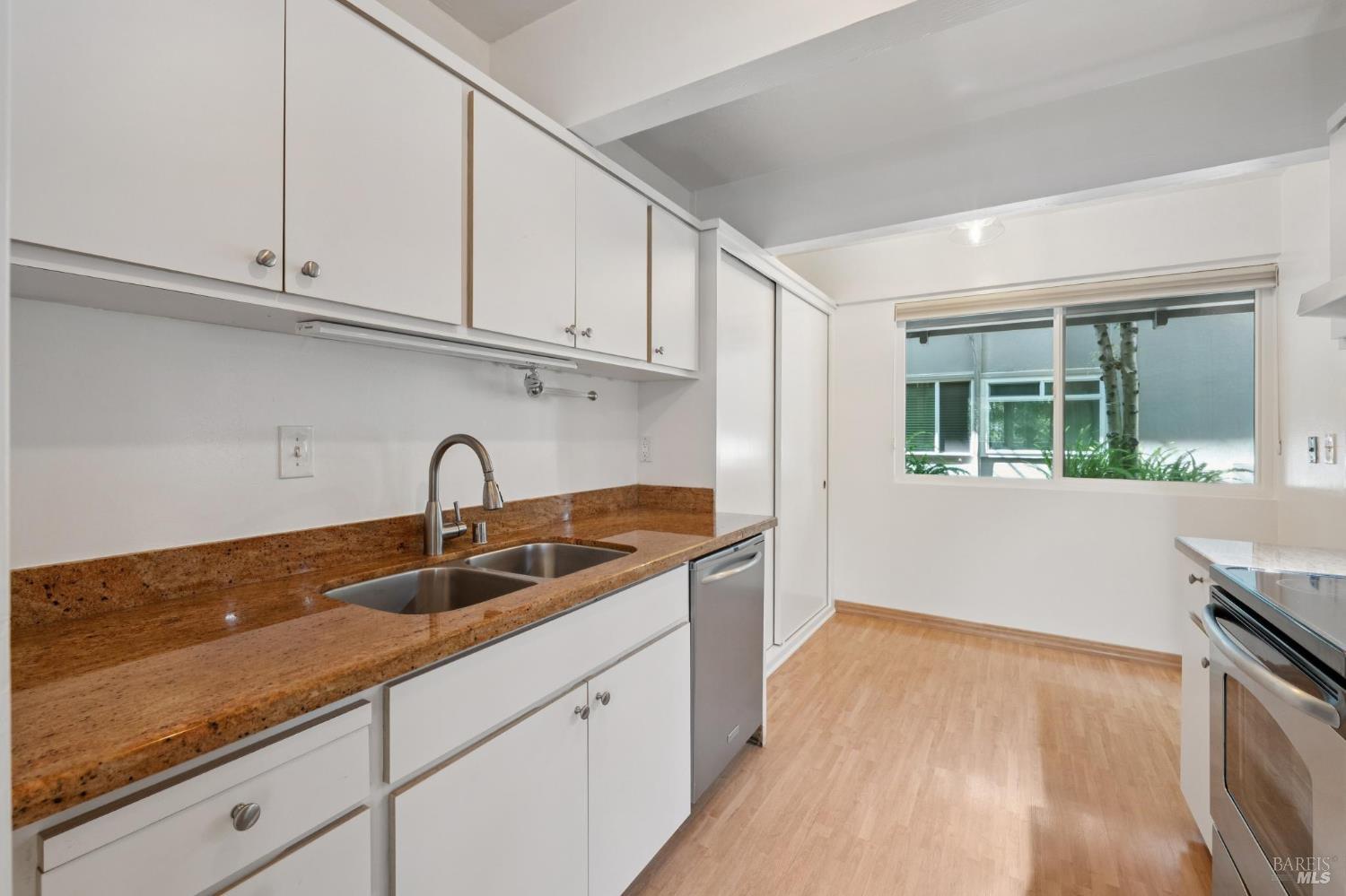 320 Via Casitas Greenbrae CA 94904