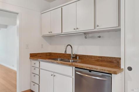 320 Via Casitas Greenbrae CA 94904