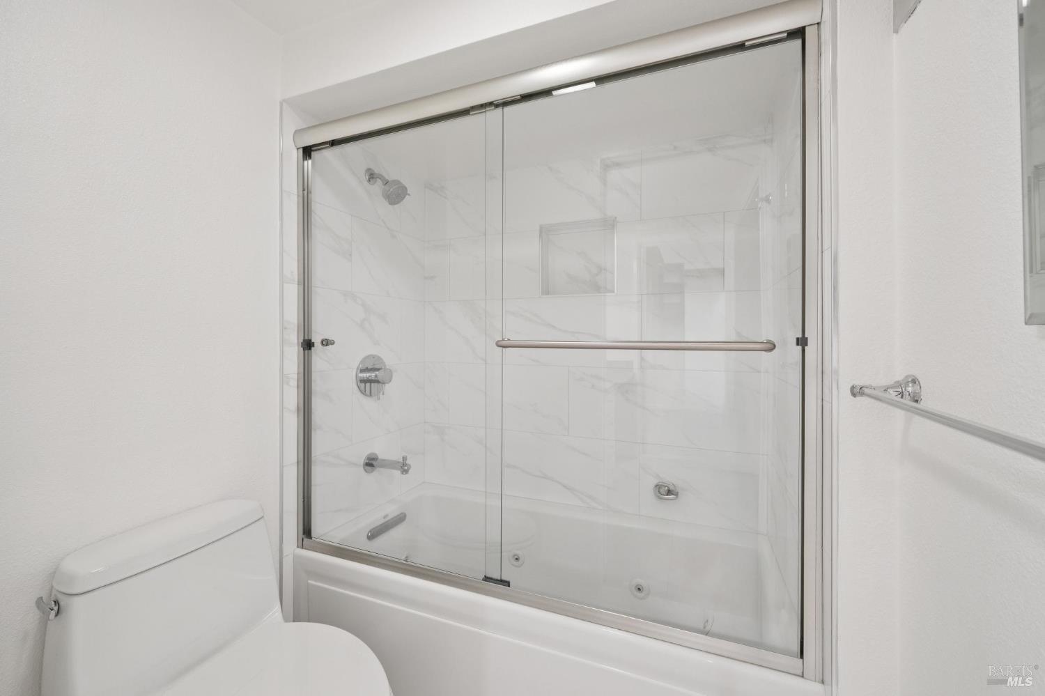 320 Via Casitas Greenbrae CA 94904