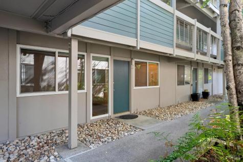 320 Via Casitas Greenbrae CA 94904