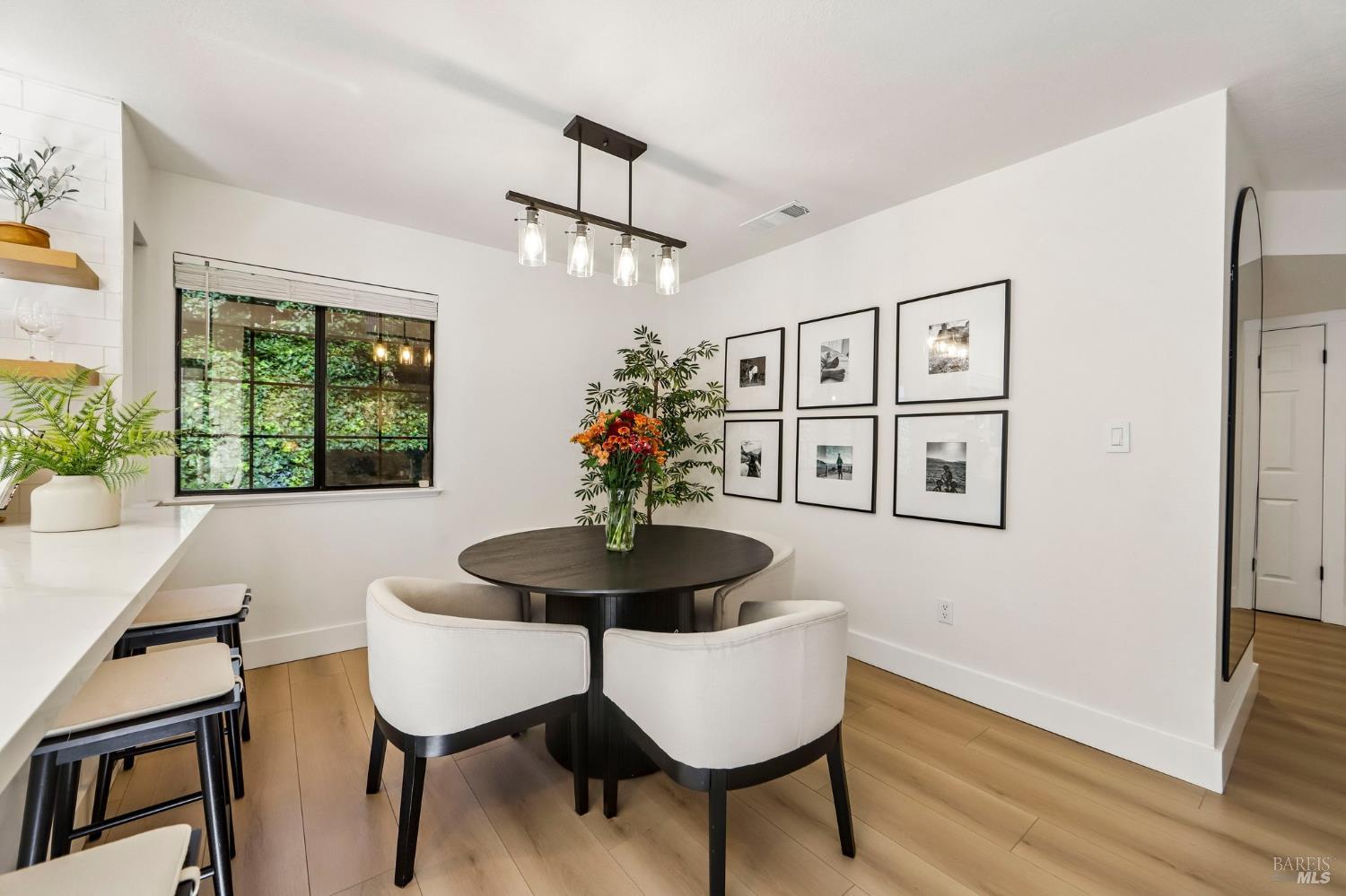 2101 Henry Avenue Pinole CA 94564