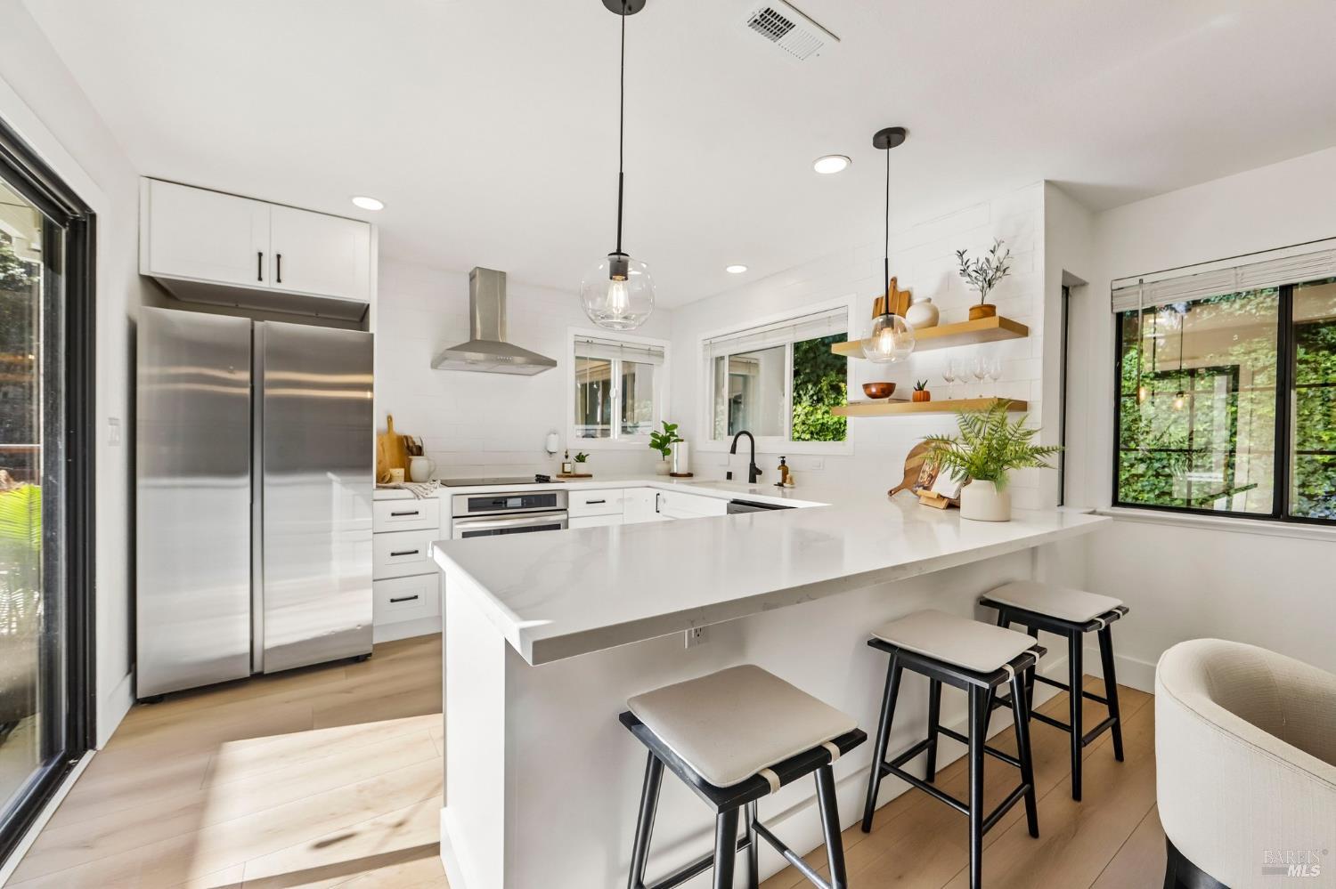 2101 Henry Avenue Pinole CA 94564